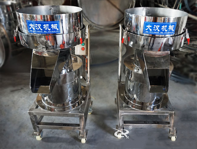 450型過濾篩機實拍：單層過濾篩過濾，多用于液體物料的使用。